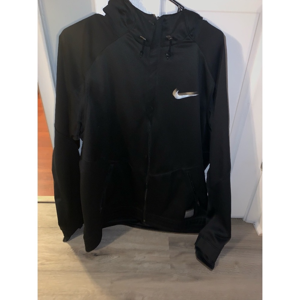 Nike Therma Fit Black Jacket size XL